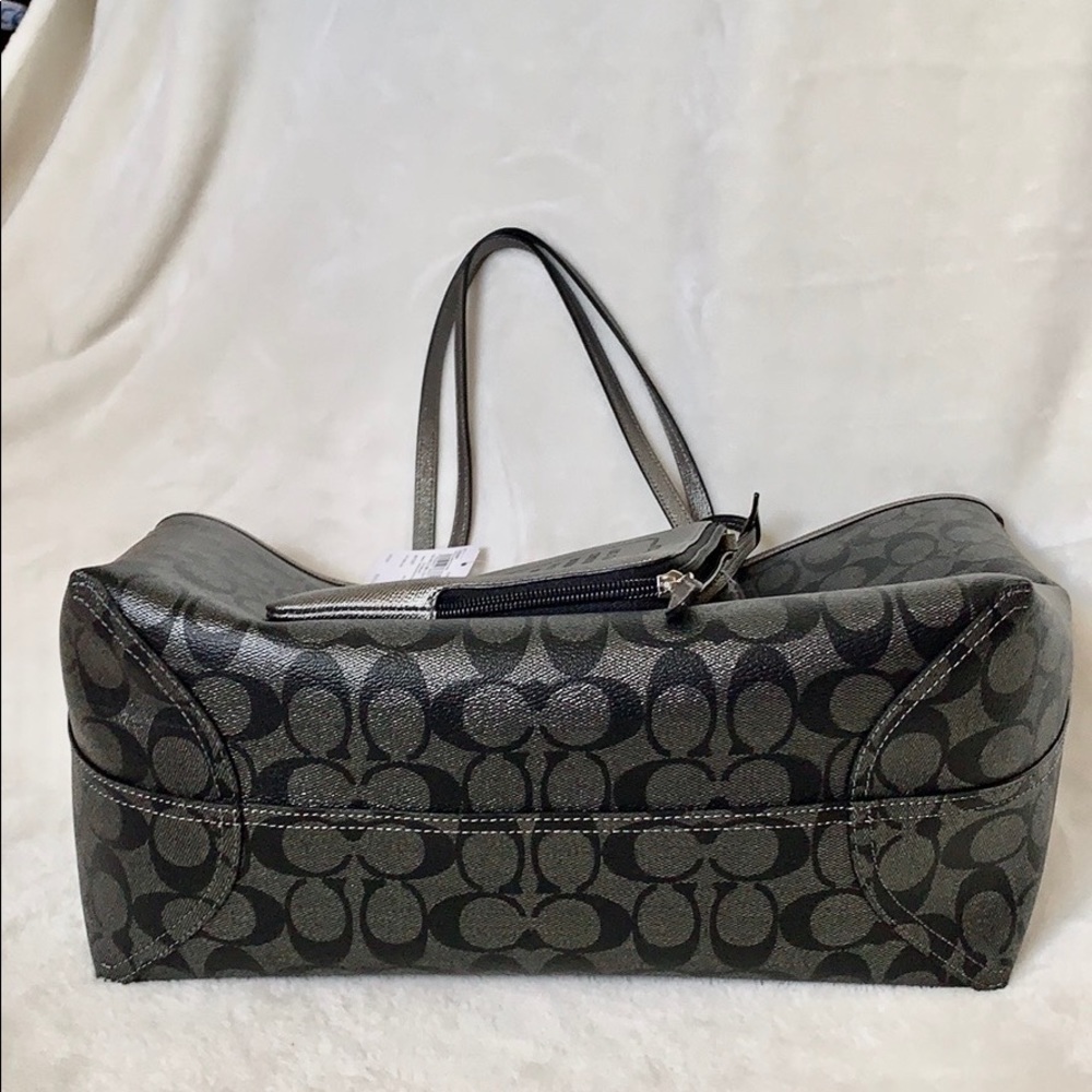 ‼️SOLD‼️RARE COACH REVERSIBLE BLK/SILVER SET BNWT - Picture 6 of 16